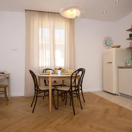Apartmán Orange Boutique L *